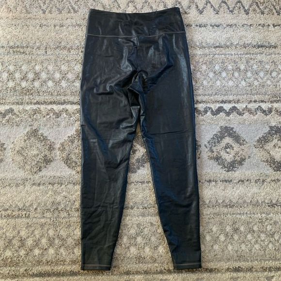 Athleta Black Over All Gleam Tights Medium - Picture 2 of 8